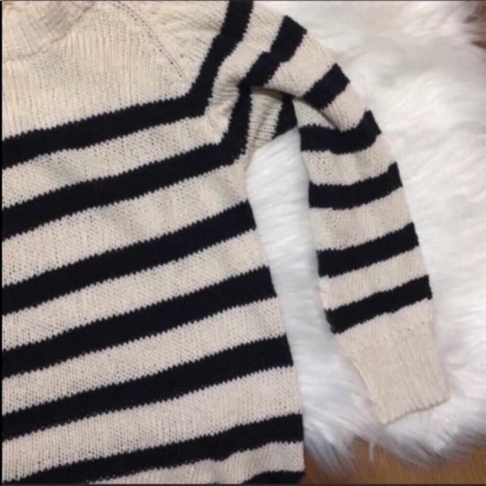 ISABEL MARANT CROP SWEATER - must sell! - Picture 2 of 10